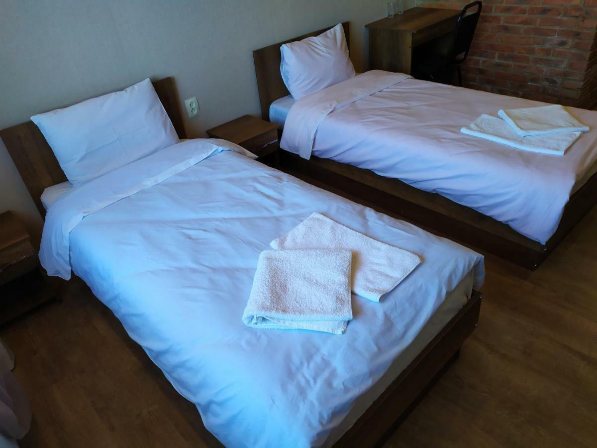 Chateau Chikovani Hotel Gordi Екстериор снимка